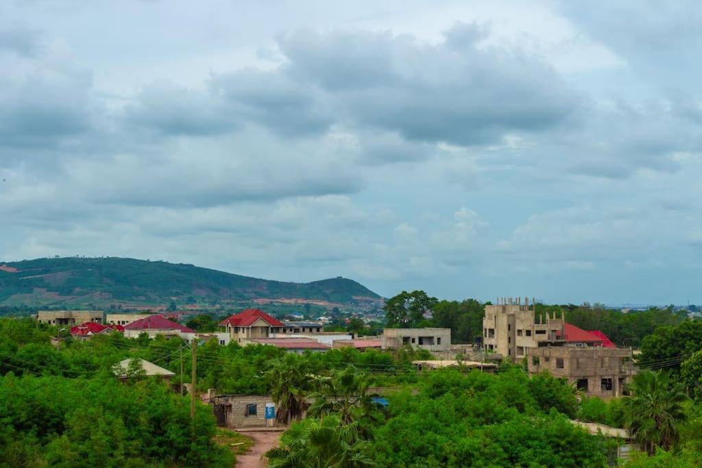 Luxury In Ayimensah Mountains Apartment Aiyimensa Exterior photo